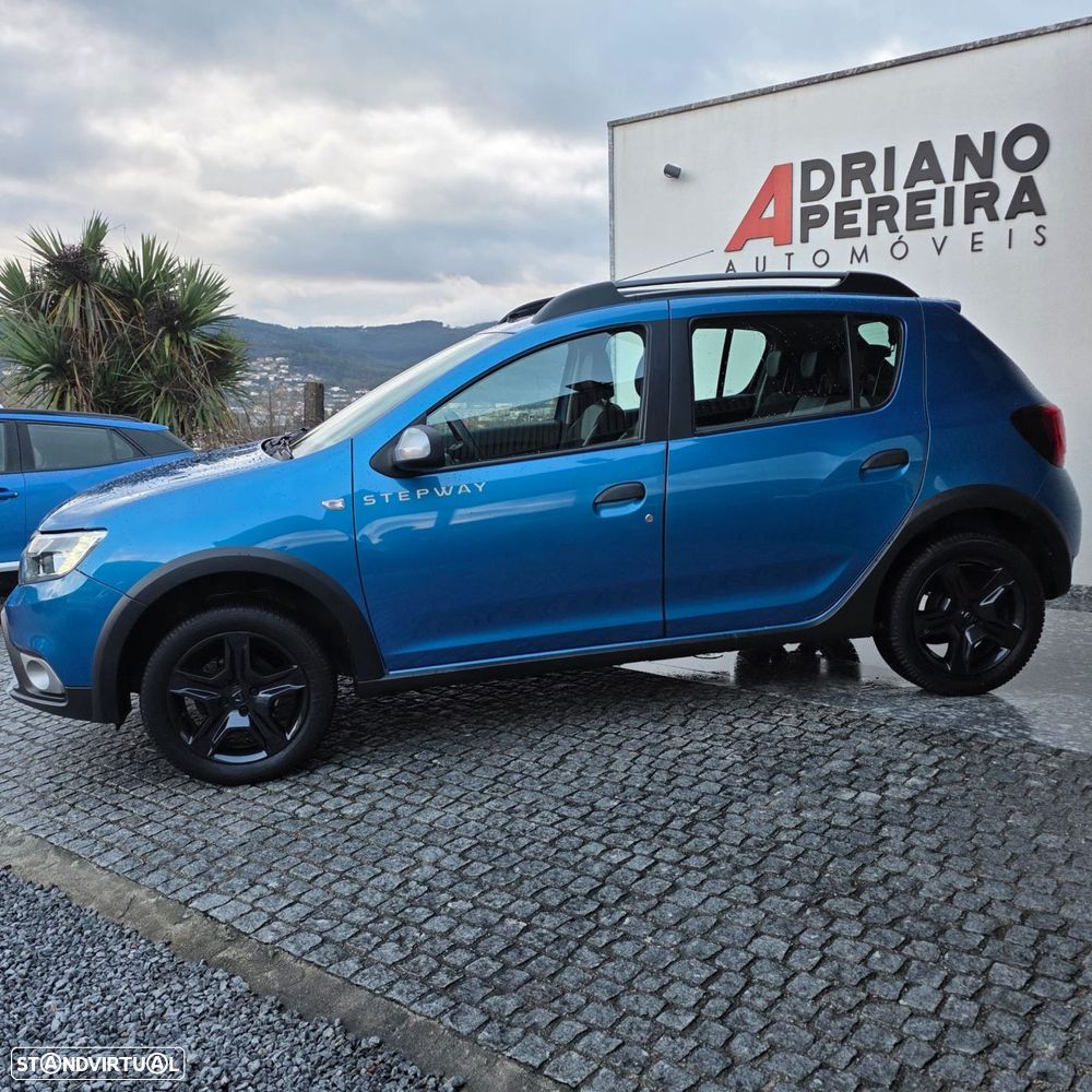 Dacia Sandero Stepway TCe 90 Easy-R Celebration - 12