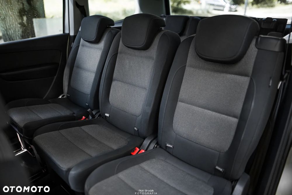 Volkswagen Sharan 2.0 TDI Highline DSG - 10