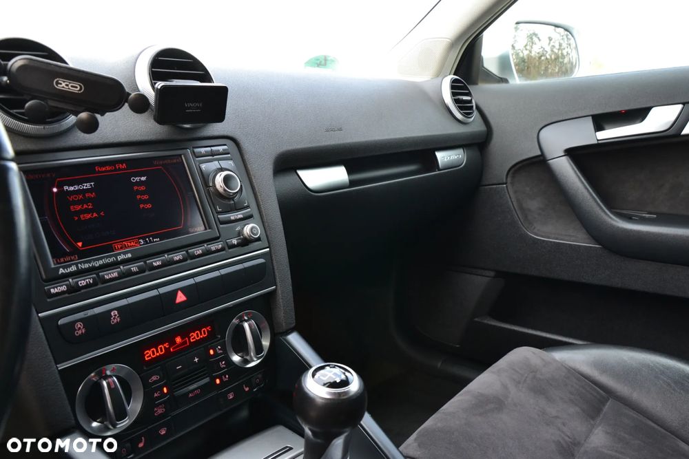 Audi A3 Sportback 2.0 TDI DPF Attraction - 10