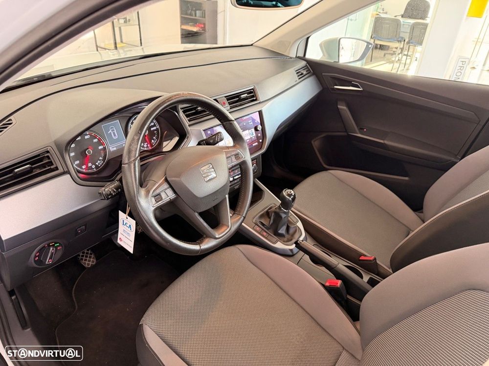 SEAT Arona 1.0 TSI Style - 32