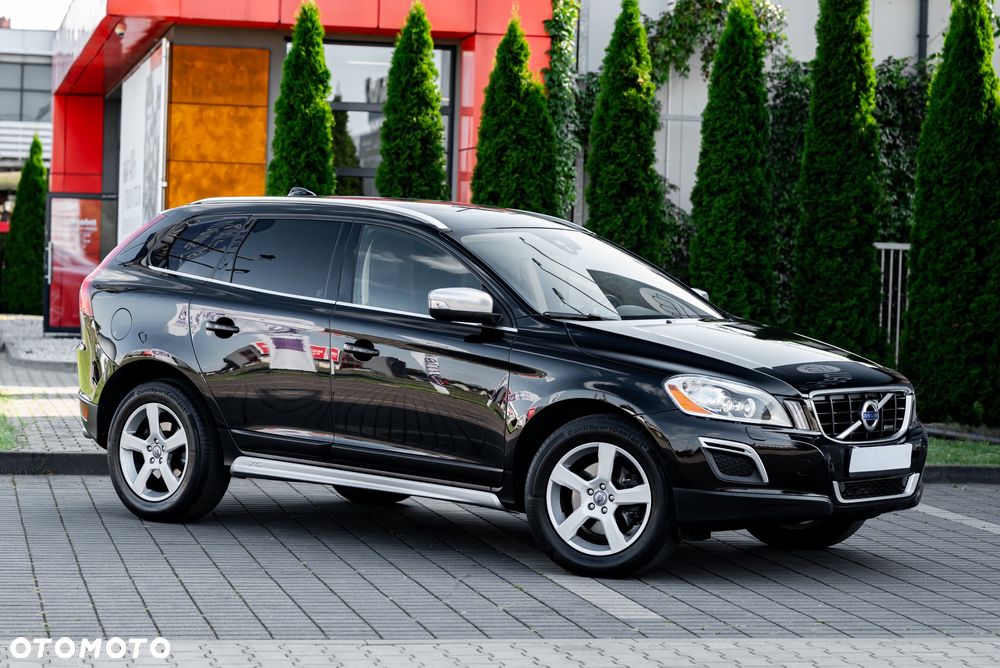 Volvo XC 60 D4 AWD Geartronic RDesign - 4