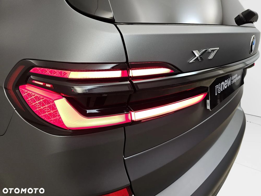BMW X7 - 32
