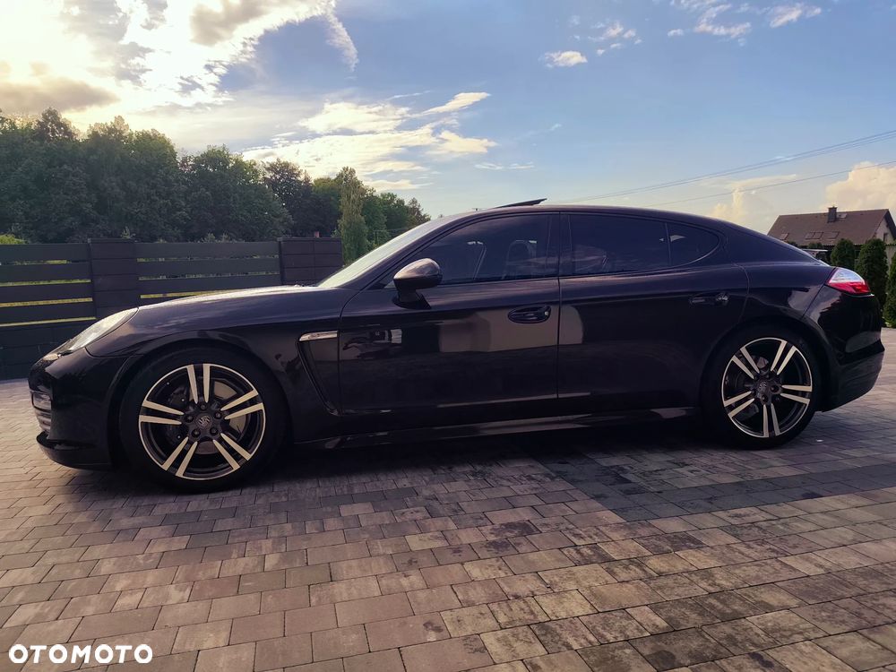 Porsche Panamera 4 PDK - 8
