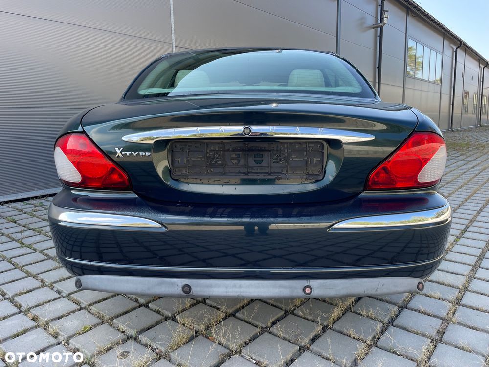 Jaguar X-Type Estate 2.0 V6 Executive - 12