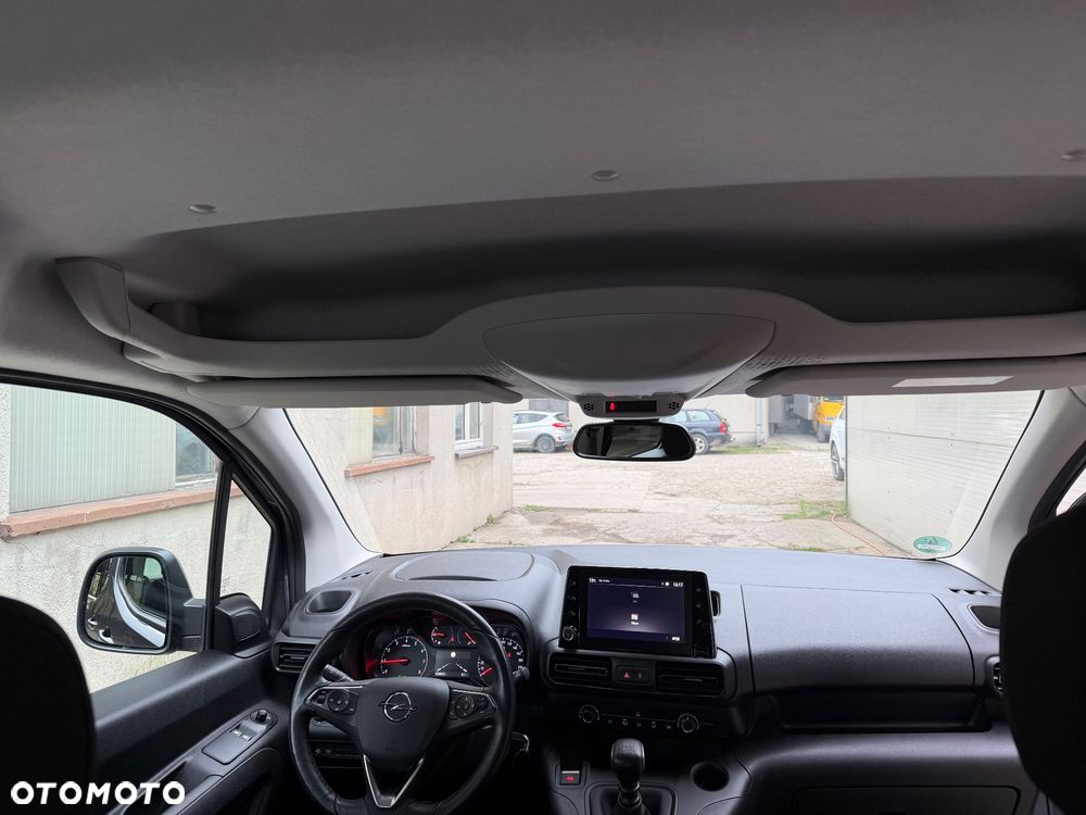 Opel Combo 1.2 Turbo Start/Stop Edition - 34