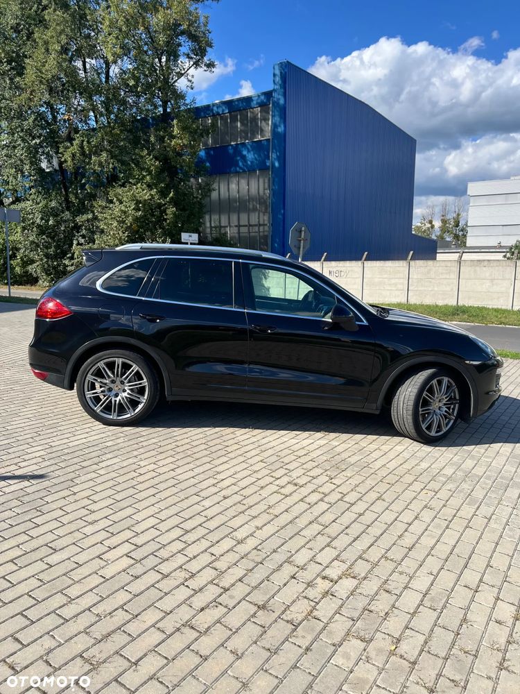Porsche Cayenne - 7