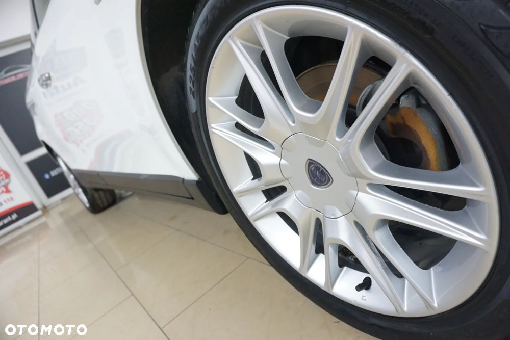 Lancia Delta 1.4 T-Jet 16v Argento - 16