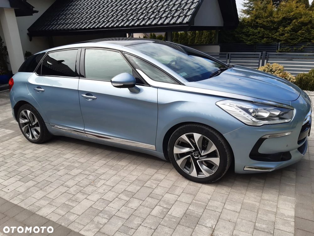Citroën DS5 2.0 HDi SoChic - 8