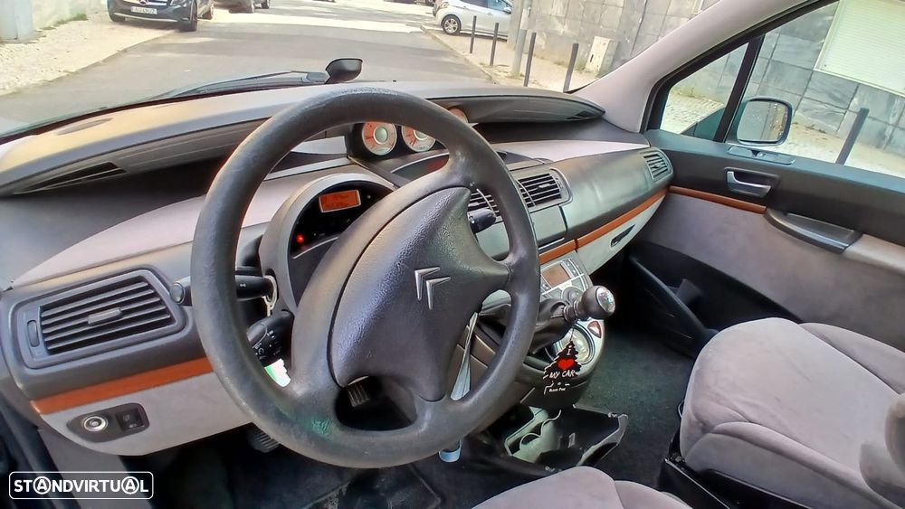 Citroën C8 2.0 HDi 16V SX - 10