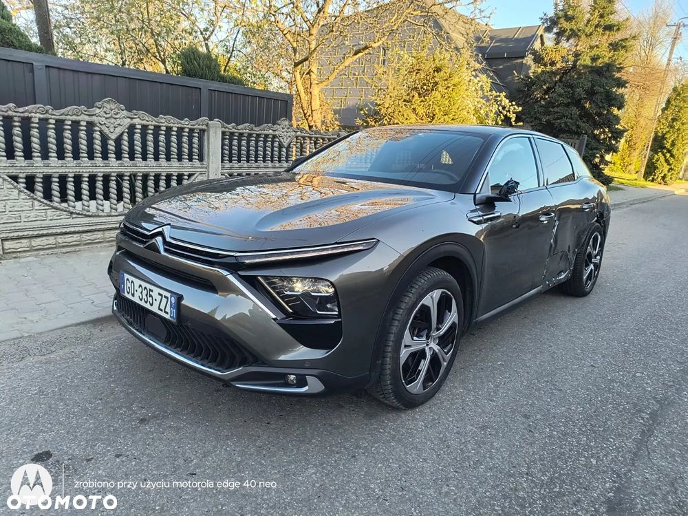 Citroën C5X 1.6 PHEV 225 Plus EAT8 - 1