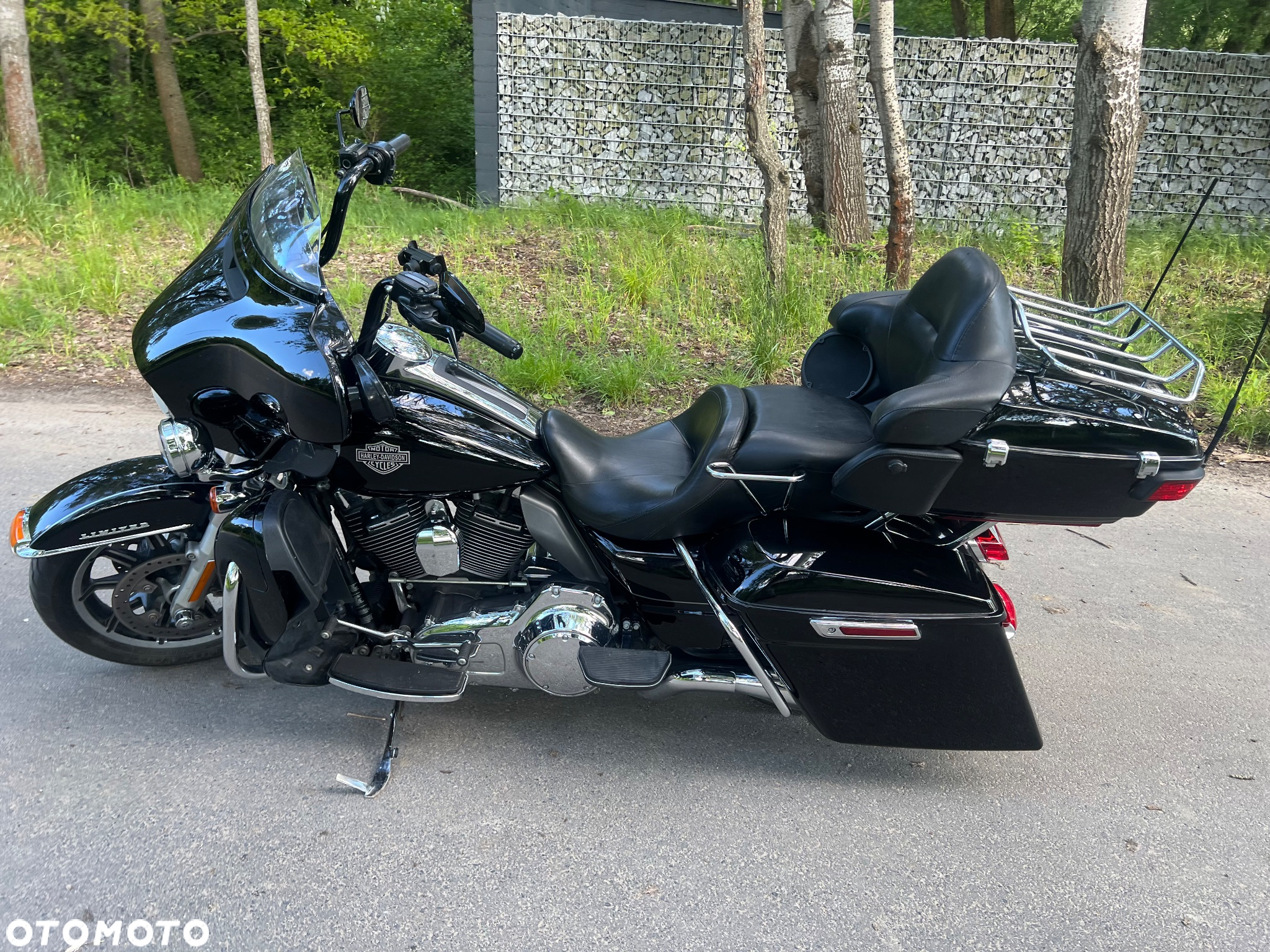 Harley-Davidson FLH Electra Glide - 3