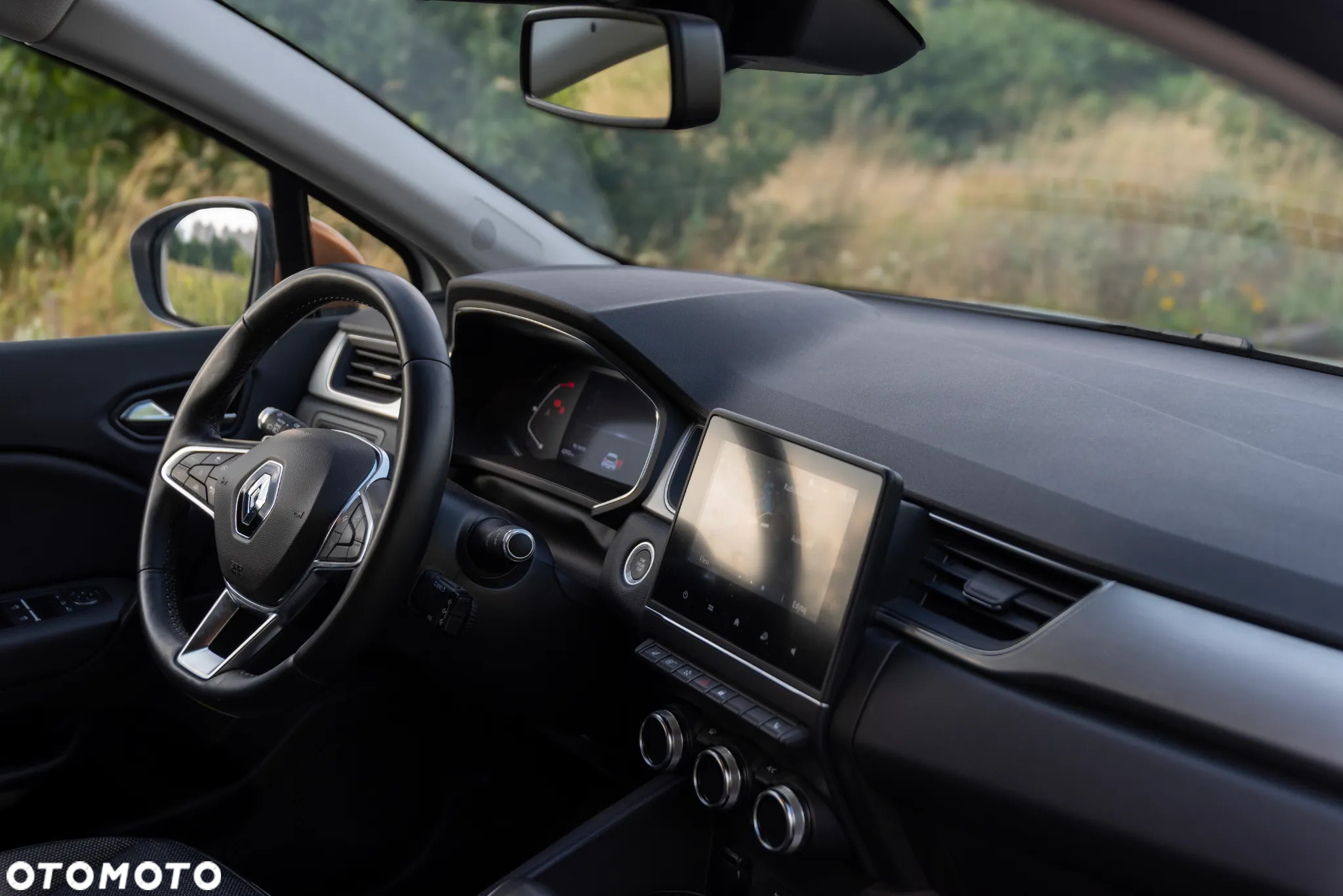 Renault Captur 1.3 TCe Intens EDC - 17
