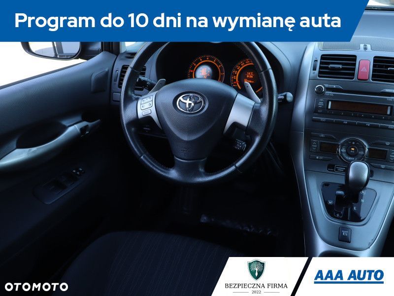 Toyota Auris - 9