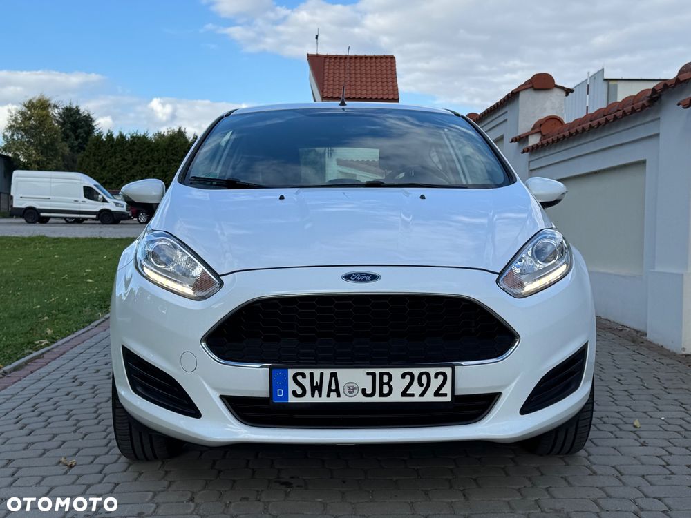 Ford Fiesta - 34