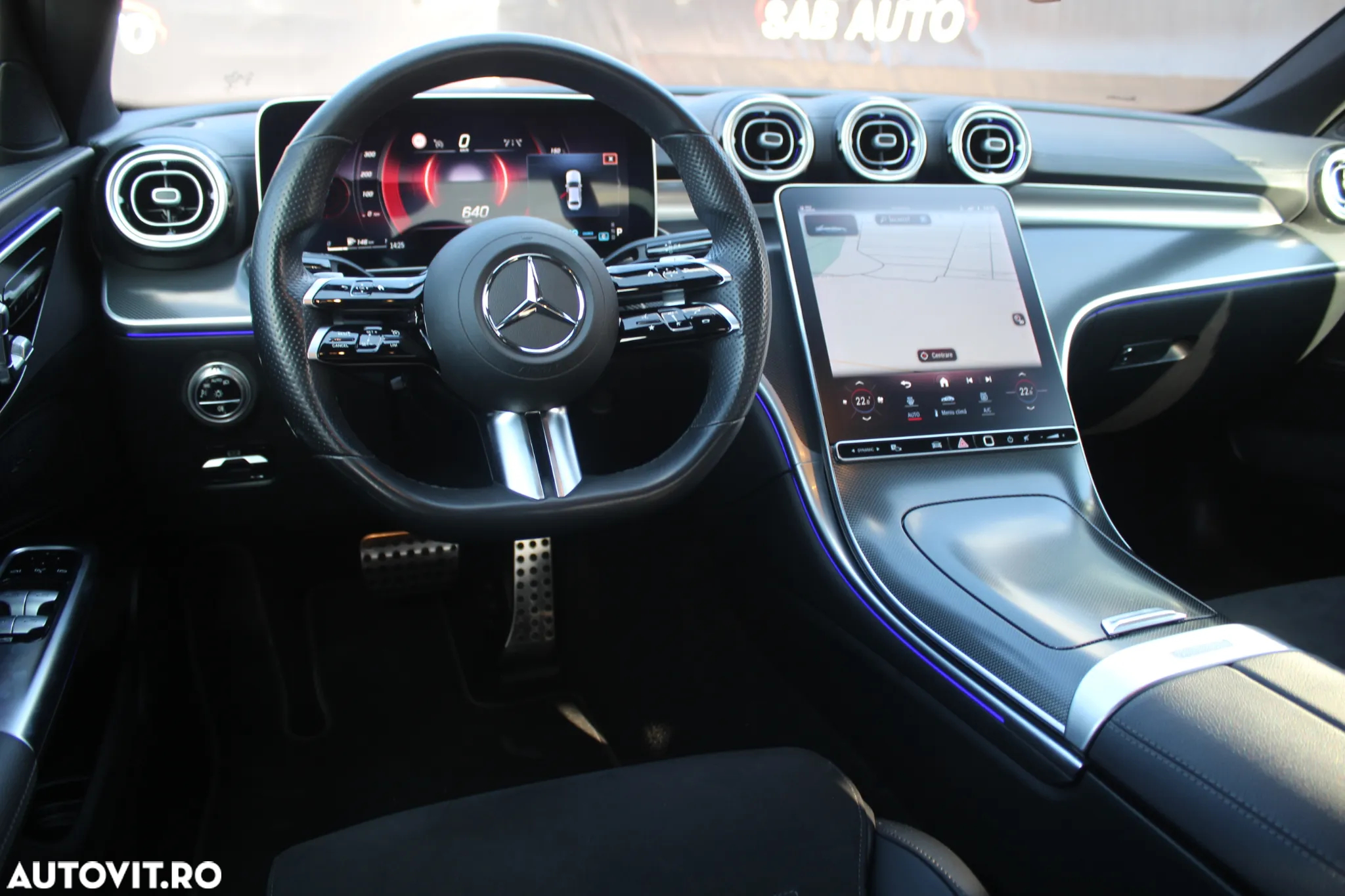 Mercedes-Benz C 200 4Matic 9G-TRONIC - 10