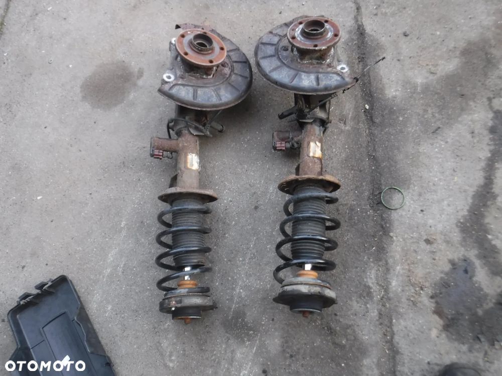 VW  CC 12-16 passat cc B7 lift amortyzator aktywny przod mcpherson zwrotnica lewy prawy - 1