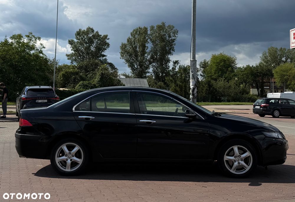 Honda Accord 2.0 Comfort - 2