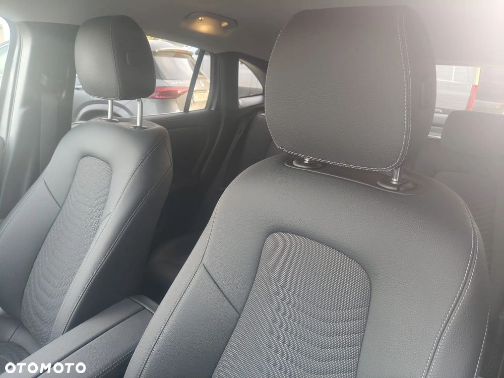 Mercedes-Benz GLA 220 mHEV 4-Matic Progressive 8G-DCT - 22