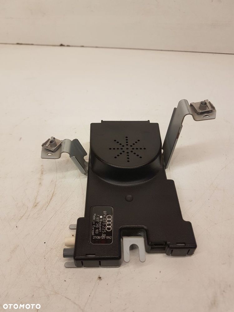WZMACNIACZ ANTENY AUDI A3 LIFT 8P4035225D - 1