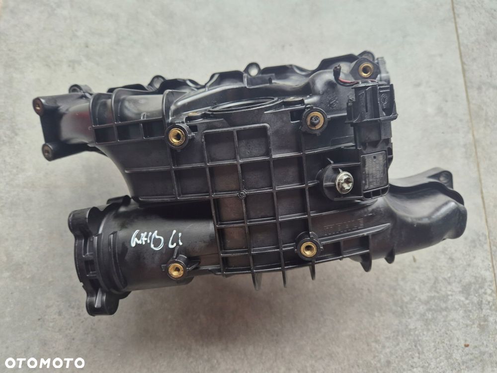 kolektor ssacy maserati ghibli 3.0d - 1