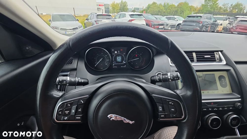 Jaguar E-Pace 2.0 i4D FWD R-Dynamic S - 15