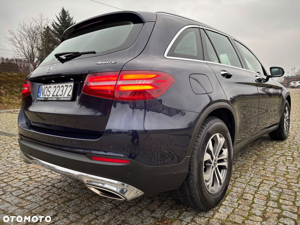 Mercedes-Benz GLC - 12