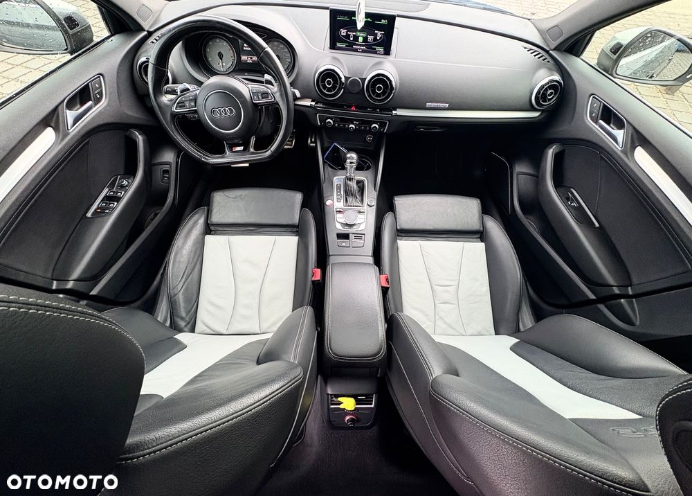 Audi S3 S tronic - 6