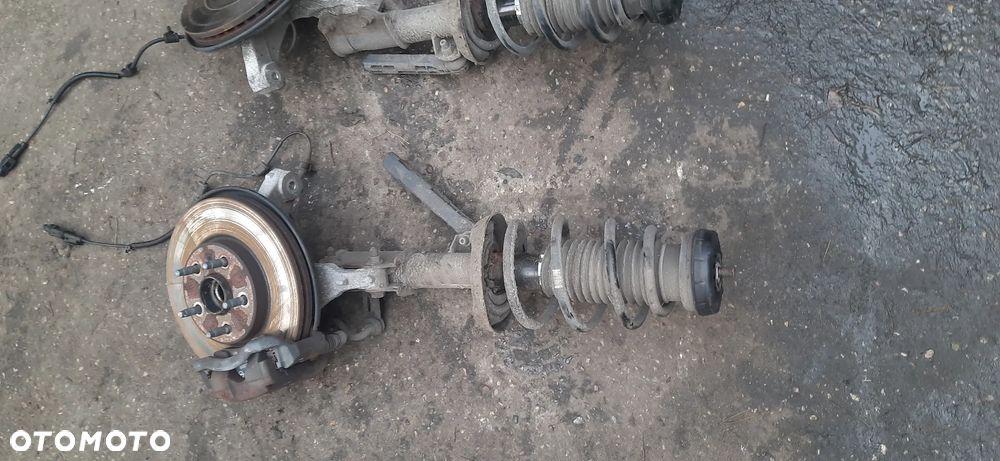 SERWO HAMULCA  - OPEL ASTRA J - 13338058 Astra j 1.4 turbo MacPherson 13354024 13354028 Amortyzator zwrotnica piasta  Kompletna noga - 8