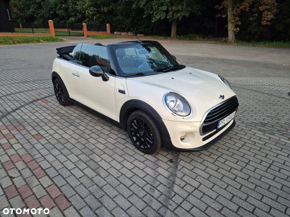MINI Cooper Cabrio - 9