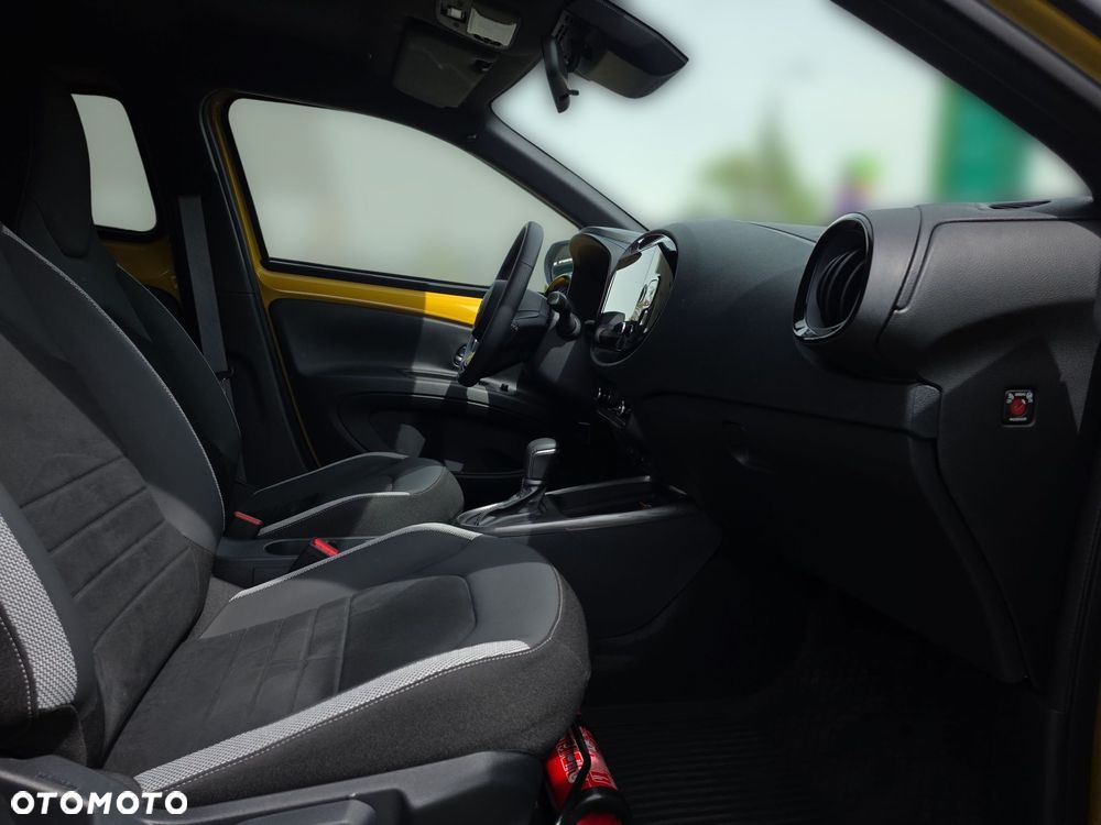 Toyota Aygo X Hybrid 1.5 Style e-CVT - 9
