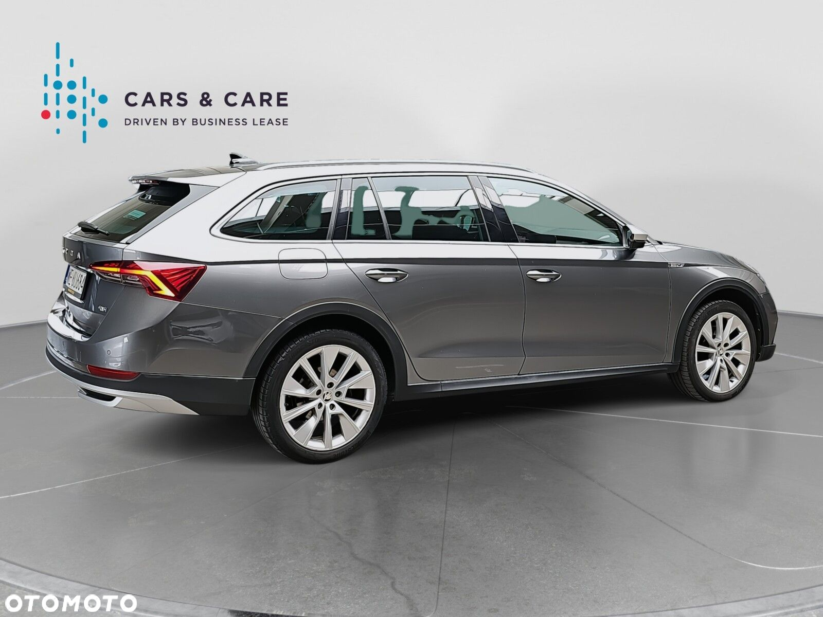 Skoda Octavia 2.0 TDI 4x4 Scout DSG - 28