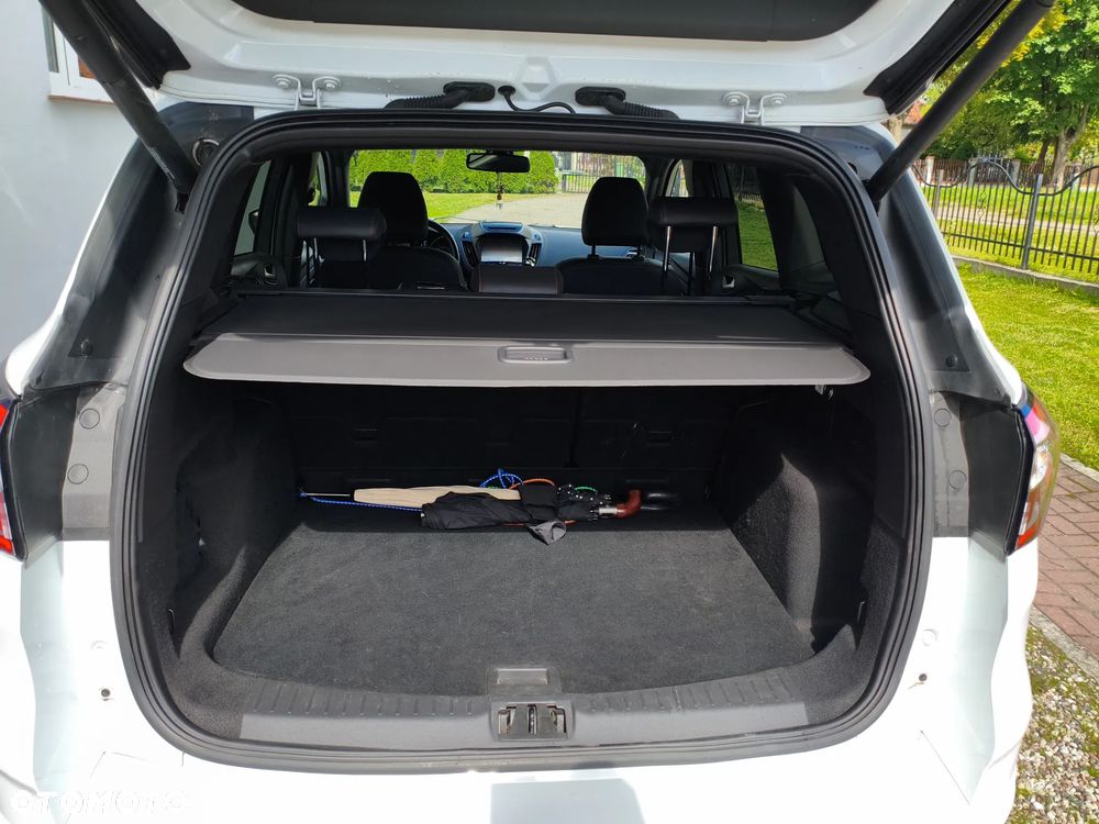 Ford Kuga 2.0 TDCi AWD ST-Line - 12