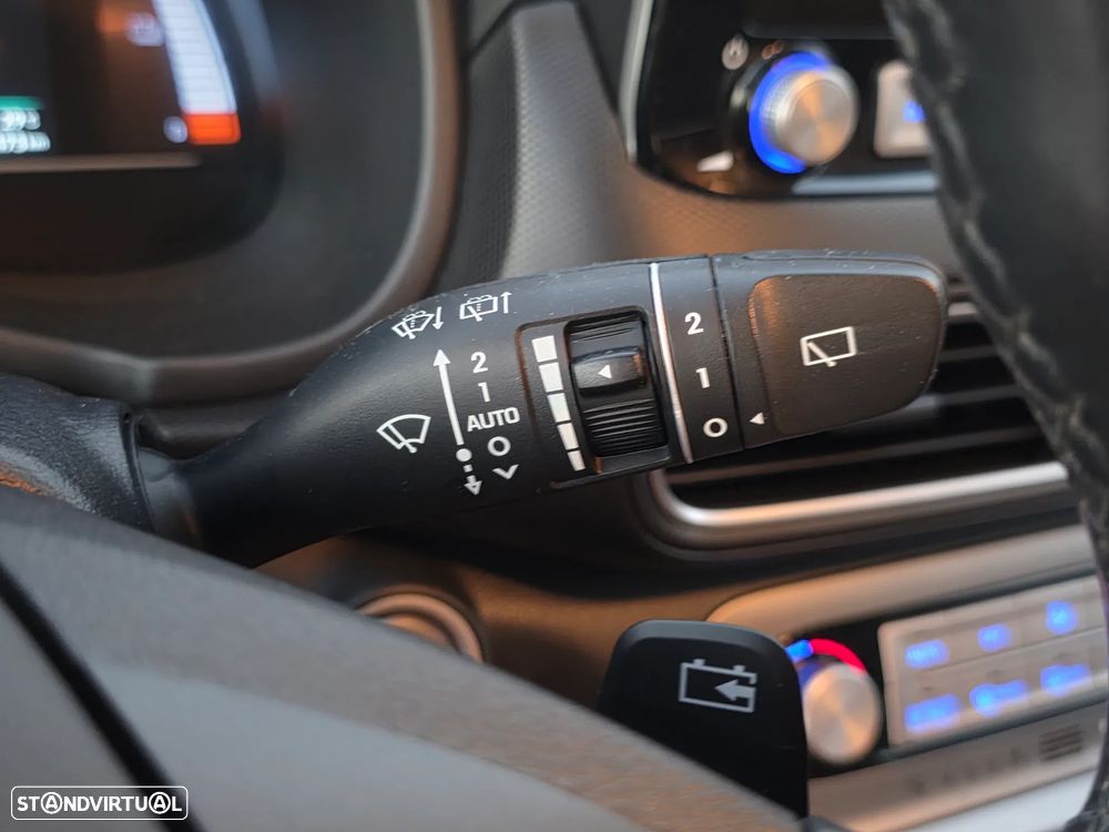 Hyundai Kauai - 13