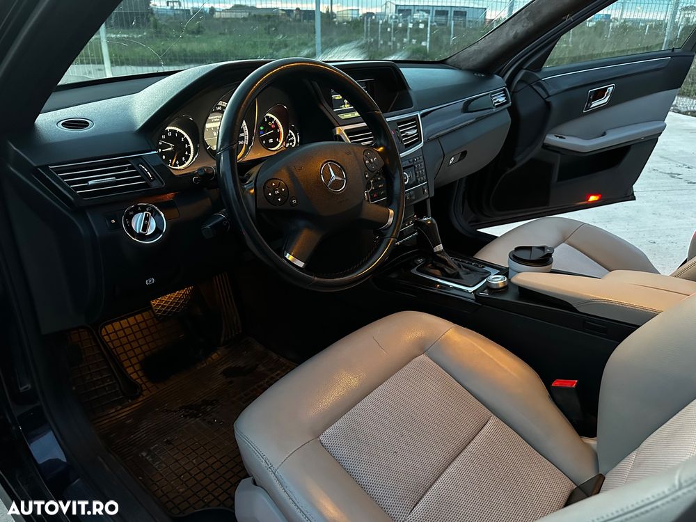 Mercedes-Benz E - 9