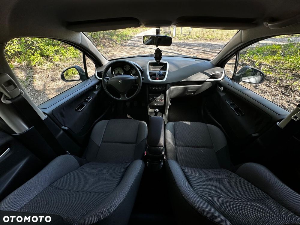 Peugeot 207 1.4 HDi Trendy - 1