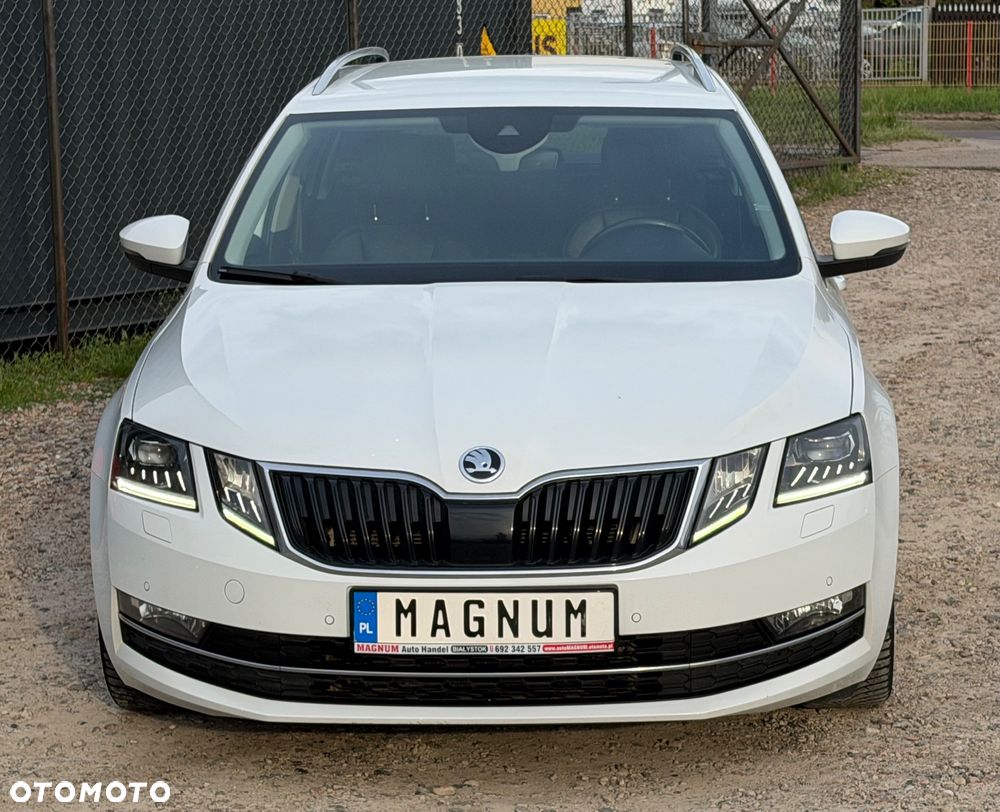 Skoda Octavia 1.6 TDI DSG Premium Edition - 41