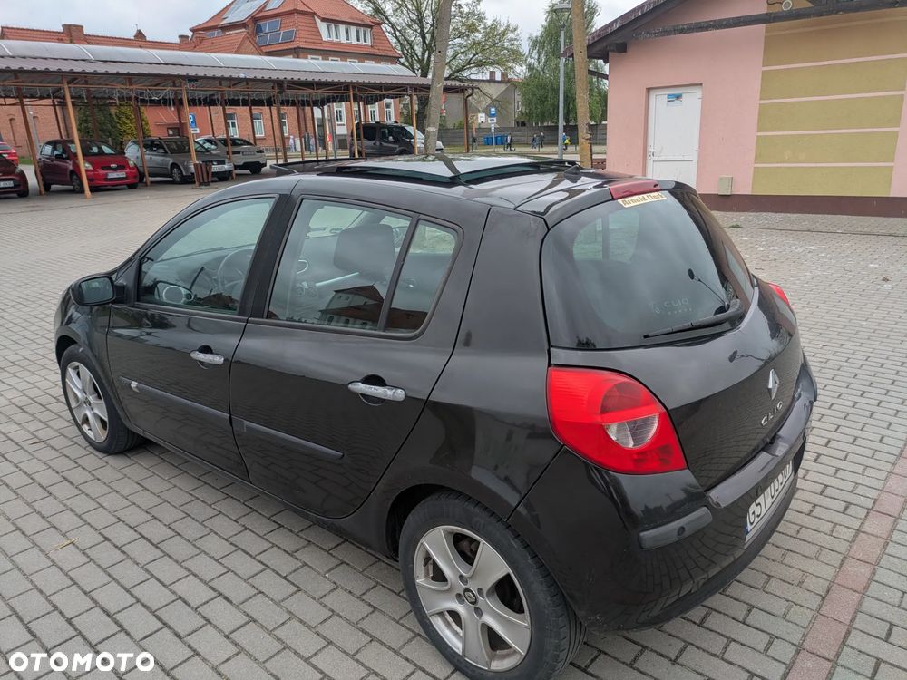 Renault Clio 1.5 dCi Confort Privilege - 6