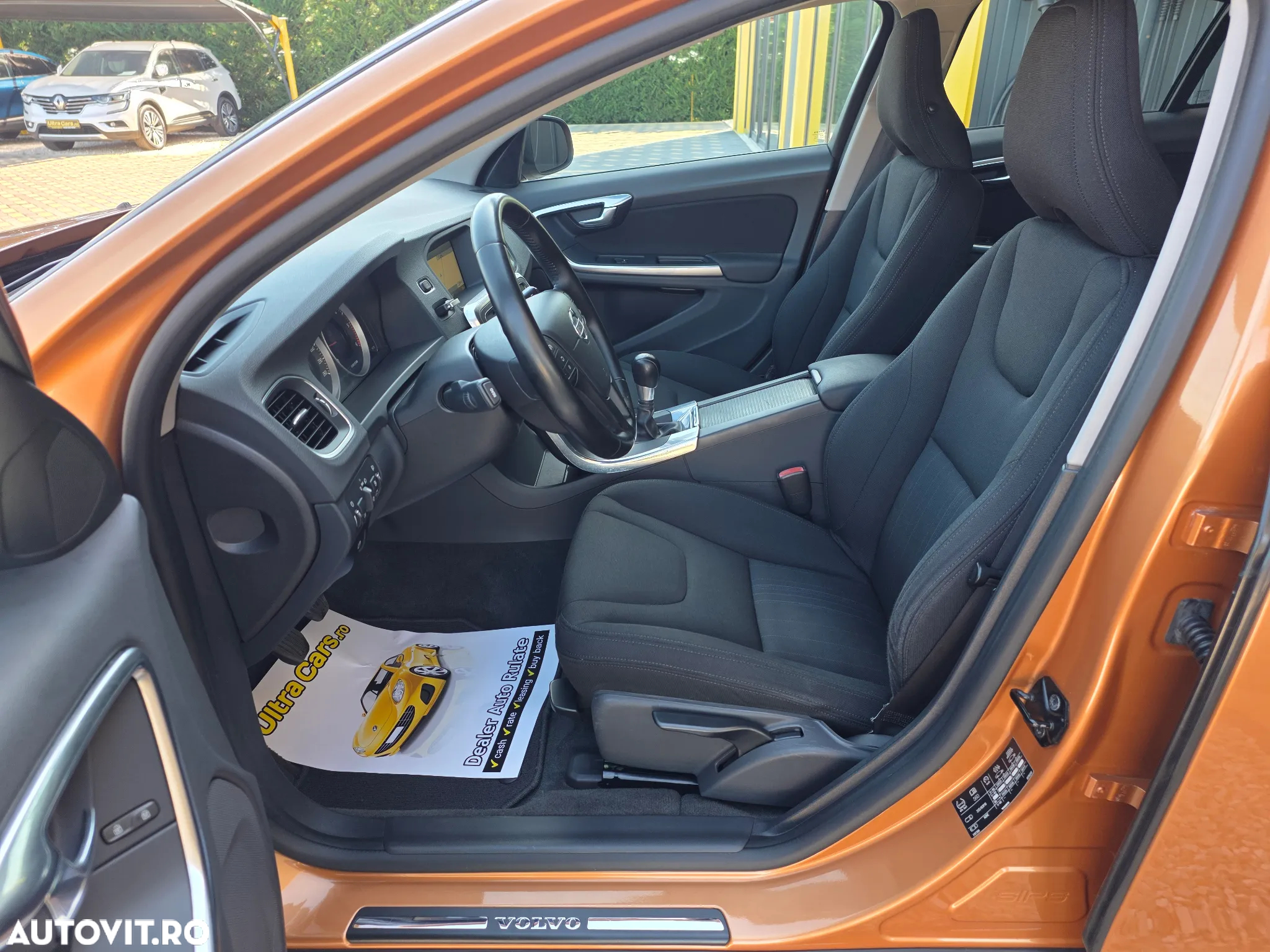 Volvo S60 D2 Edition - 15