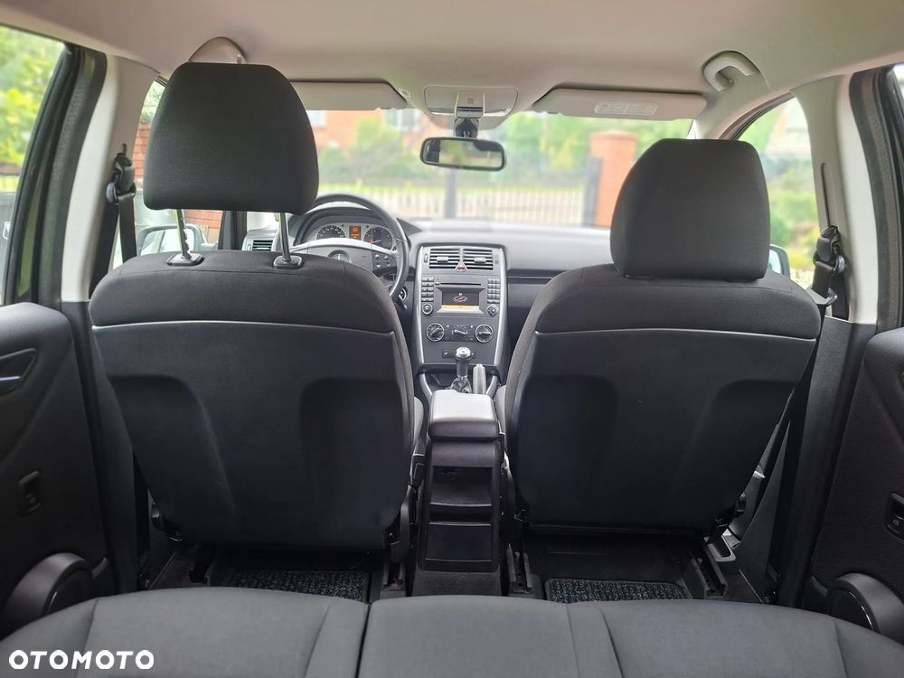 Mercedes-Benz Klasa B 180 BlueEFFICIENCY - 15