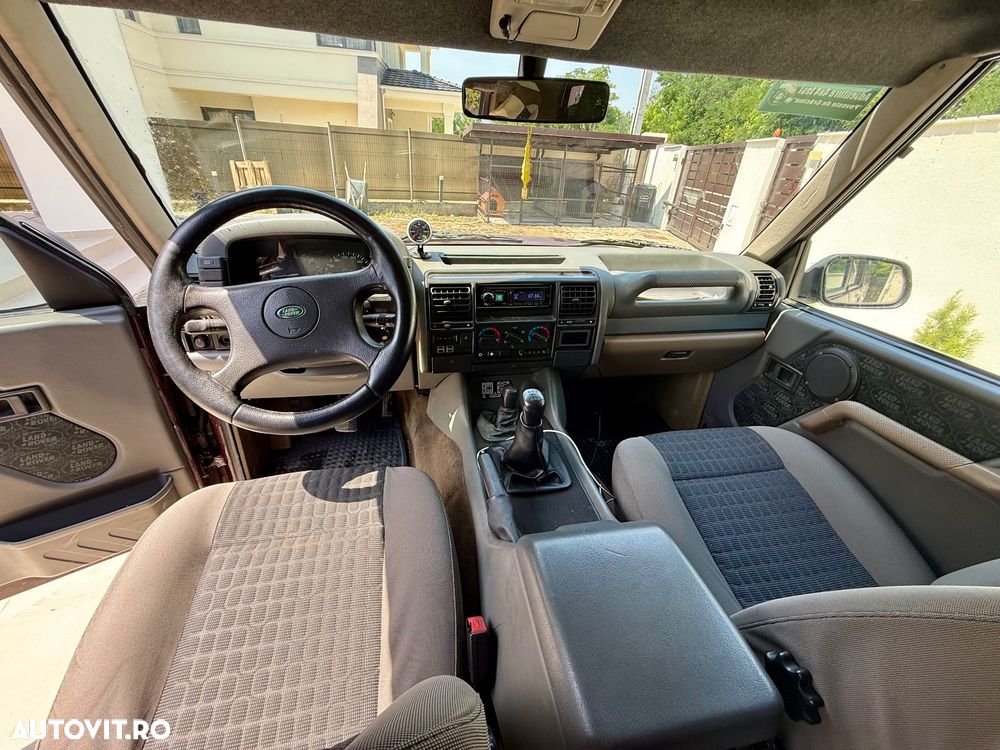Land Rover Discovery - 9