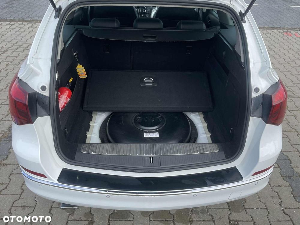 Opel Astra 1.4 Turbo Cosmo - 11