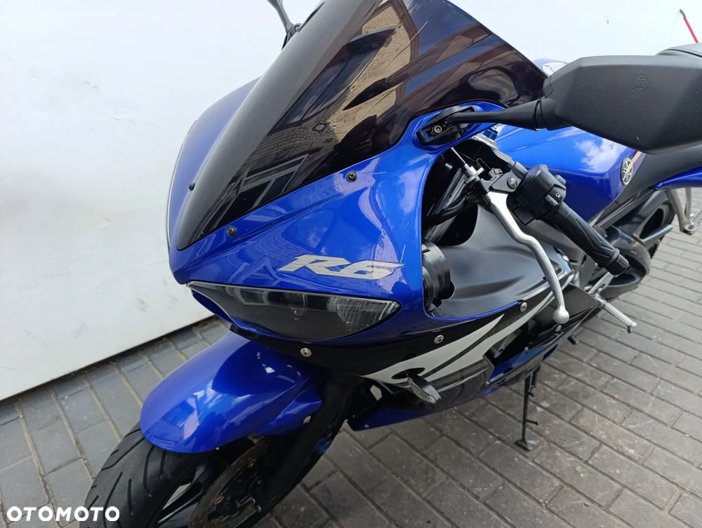 Yamaha R6 - 10