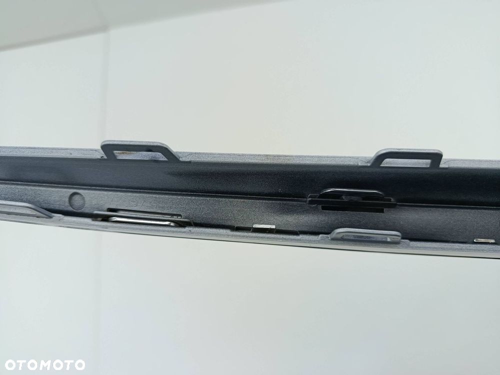 MERCEDES W206 EMBLEMAT ZNACZEK LISTWA GRILL A2068884100 - 12