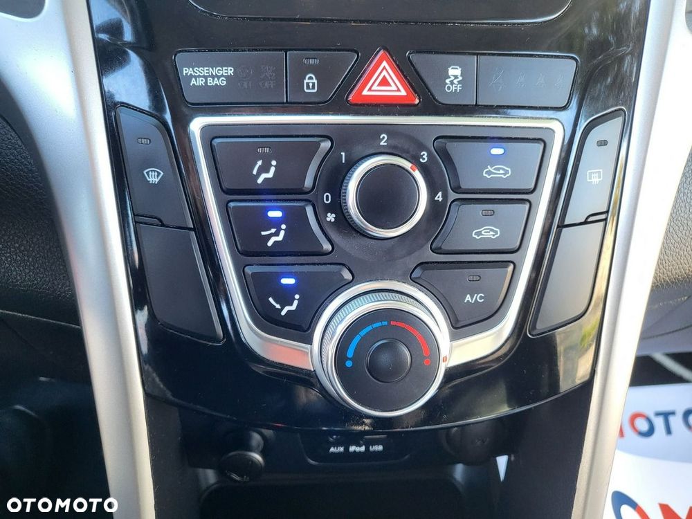 Hyundai i30 - 30