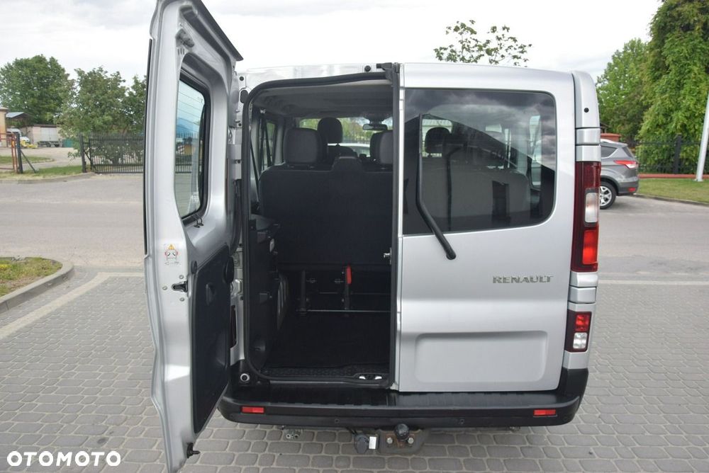 Renault Trafic - 16