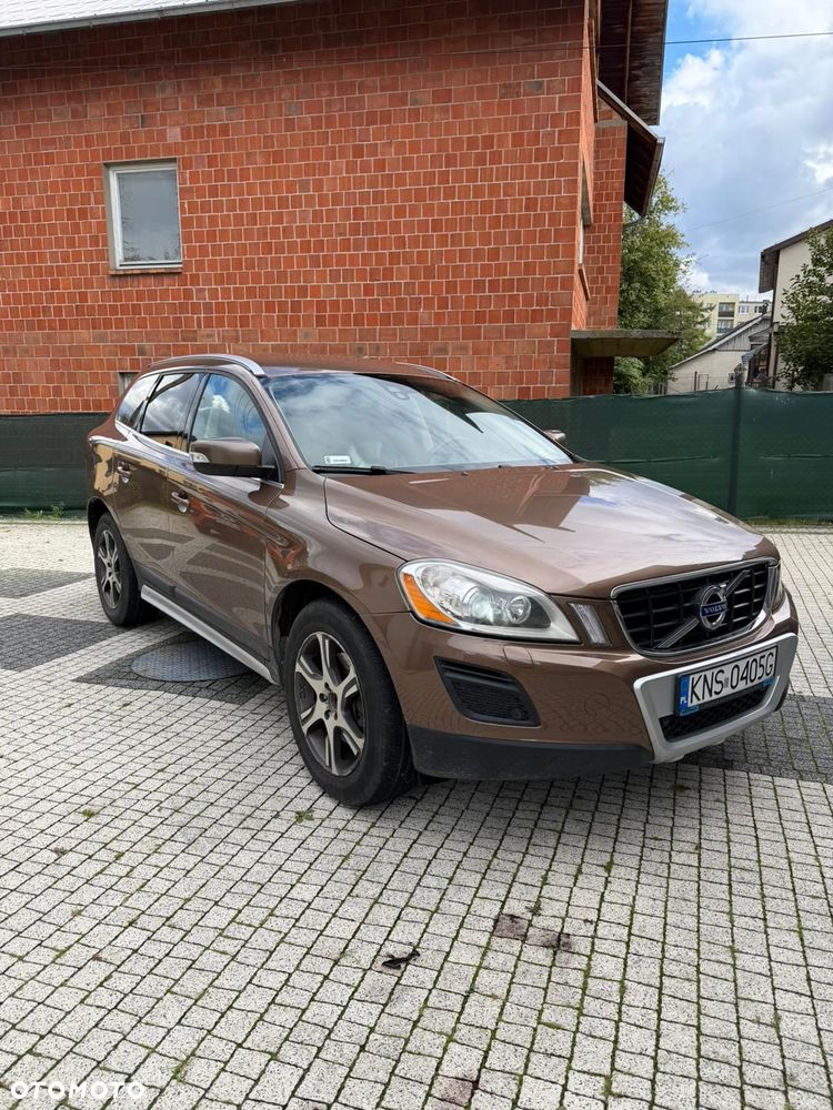 Volvo XC 60 - 1