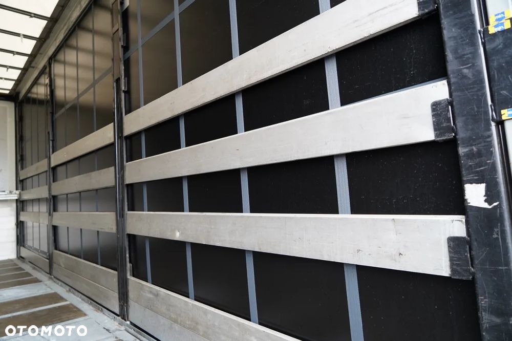 Wecon PRZYCZEPA - 7,7 M / TANDEM / PRZEJAZDOWA / - 17