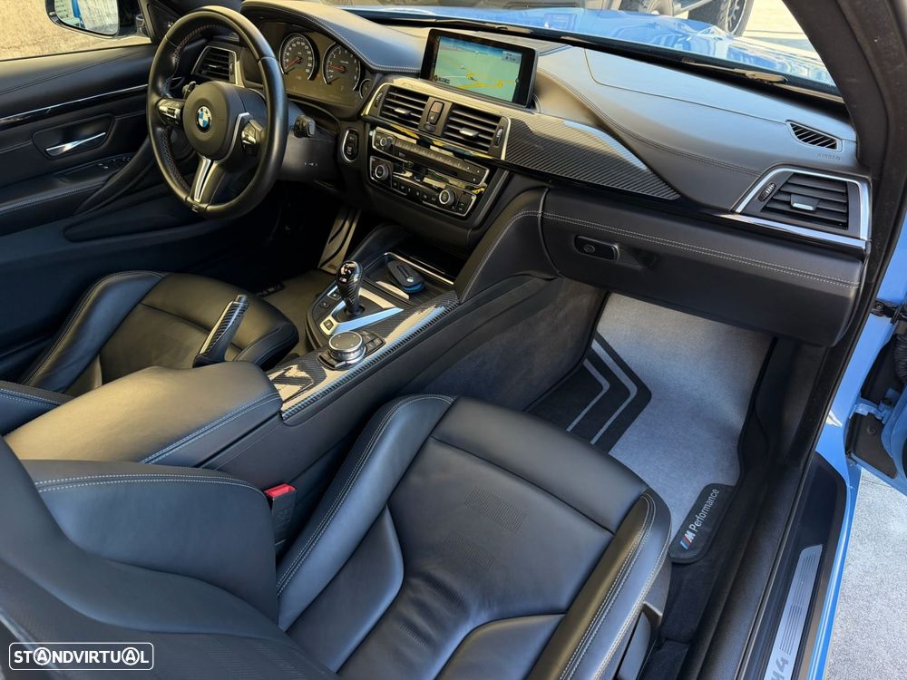 BMW M4 Auto - 59