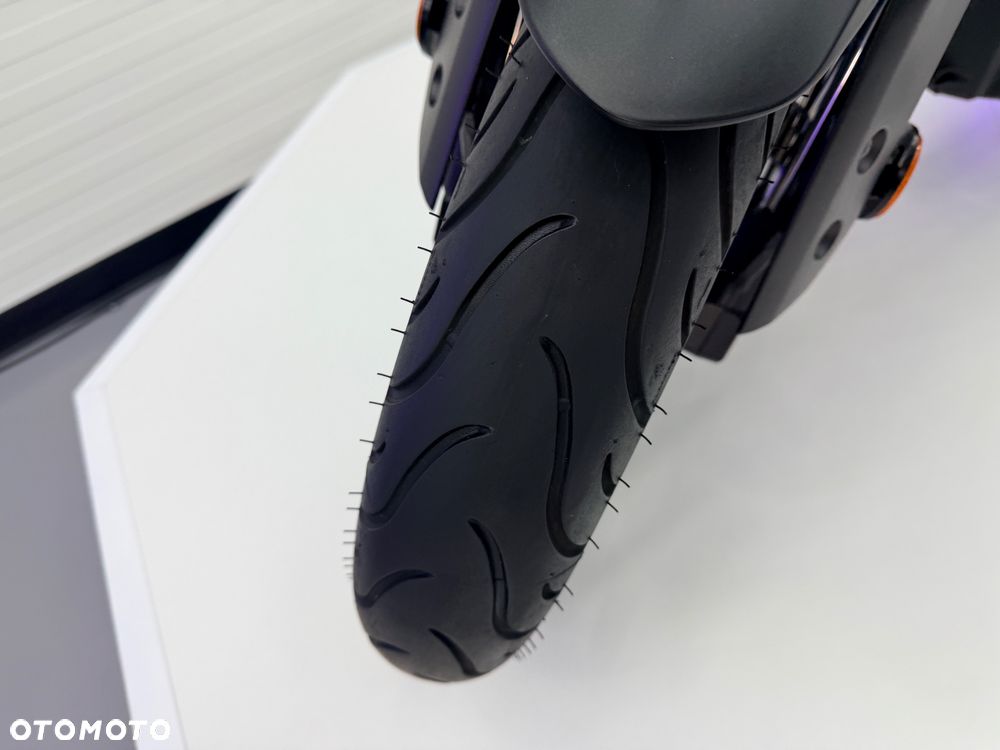 Yamaha MT - 18