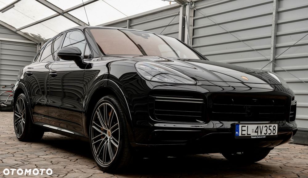 Porsche Cayenne Turbo - 4